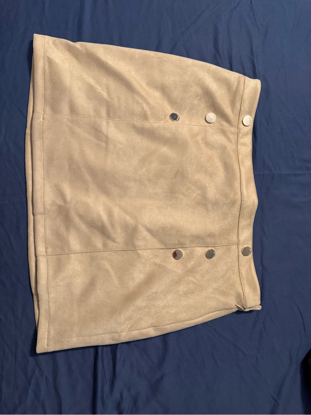 Guess XL Beige Faux Leather Snap-Front Mini Skirt